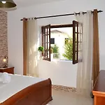 Vivenda Vau *